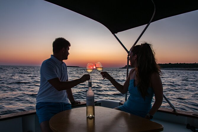 3 Hours Private Wine and Sunset Tour - A private evening on the Medulin coast