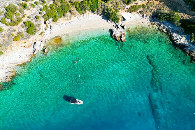 3 Islands Speedboat Tour: Golden Horn, Blue Lagoon & Jelsa Town - Two quiet bays for swimming and snorkeling