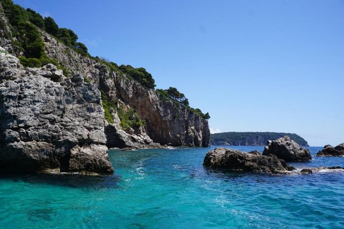 4h / 6h / 8h Elaphite Islands Tour with 6.5m/21FT SunDeck Boat - The view of Dubrovnik from the water is a real bonus
