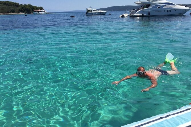 50 Shades of Blue - Swimming and snorkeling at the Blue Lagoon