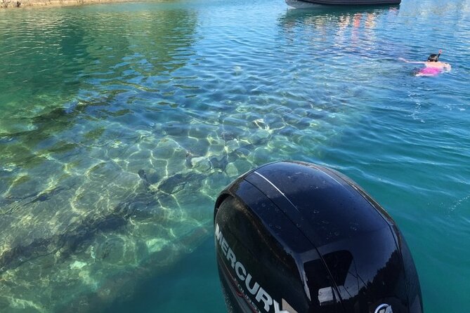 50 Shades of Blue - Nečujam and the shipwreck snorkel