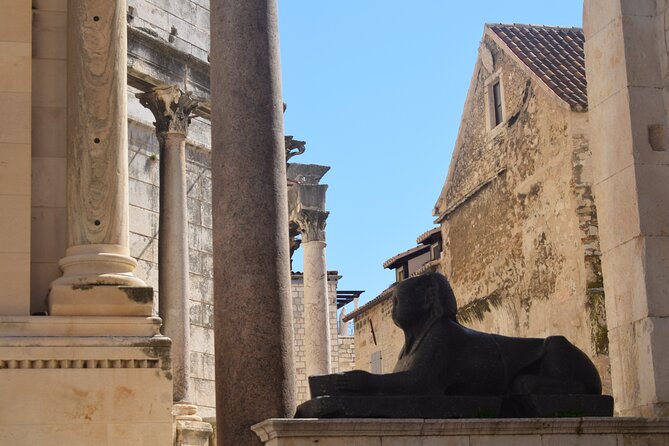 90-min Diocletian Palace Walking Tour - St. Duje Cathedral from the outside