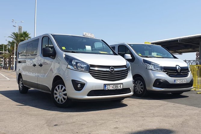 Airport(Resnik) to or from Split transfer - The first 30 minutes to one hour on the road