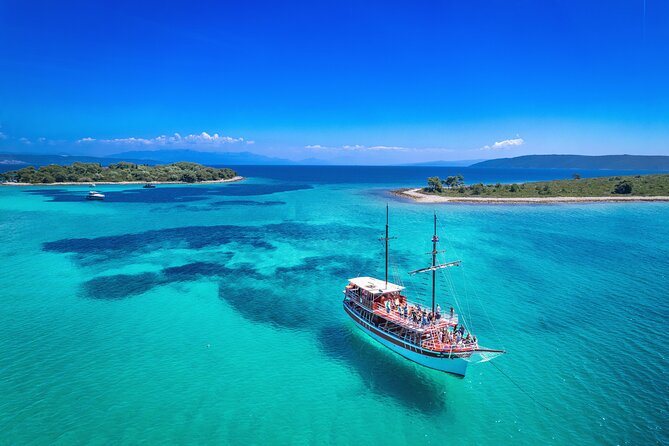 All-Inclusive Blue Lagoon & 3 Island Boat Tour with Food & Drinks - Lunch onboard and what to order