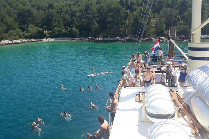 All Inclusive Brac and Solta islands swimming cruise - What to pack for a comfortable day
