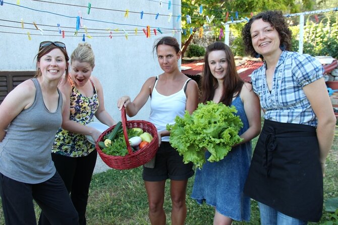 Authentic Garden to Table Cooking Class in Dubrovnik Countryside - Family stories over food and wine