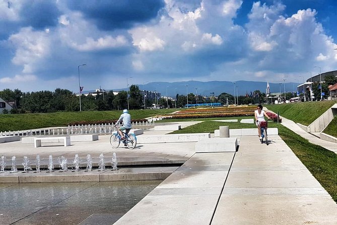 Back to Socialism Bike Tour - Crossing into Nova Zagreb