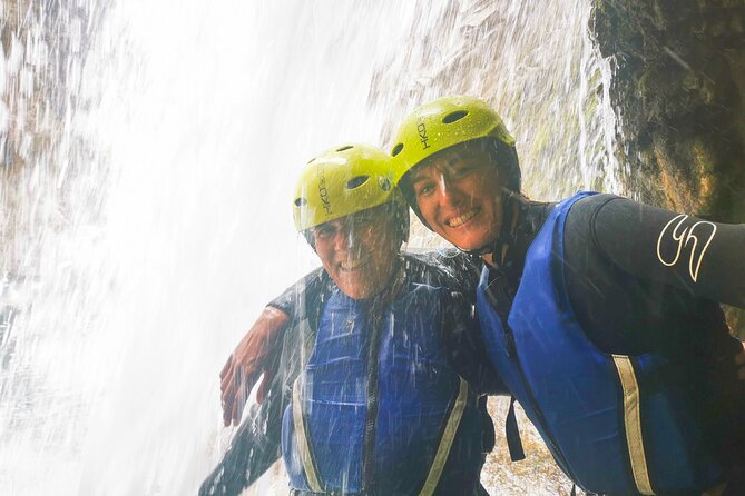 Basic Canyoning on Cetina River from Split or Zadvarje - How the guides shape the day