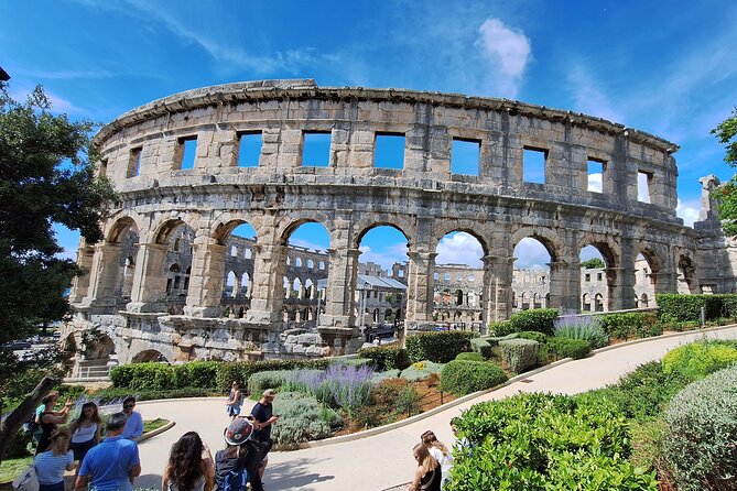 Best of Istria: Amphitheater Pula + Rovinj + Hum Tour - Two hours in Rovinj: the most visual stop