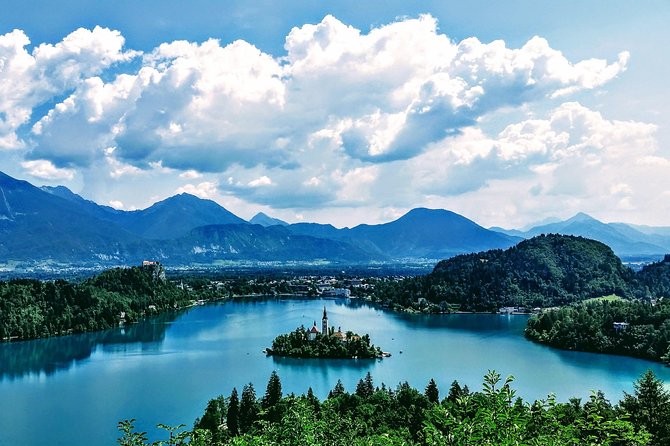 Best of Slovenia: Bled, Postojna, Ljubljana Day Tour from Zagreb - The Day in Five Useful Points