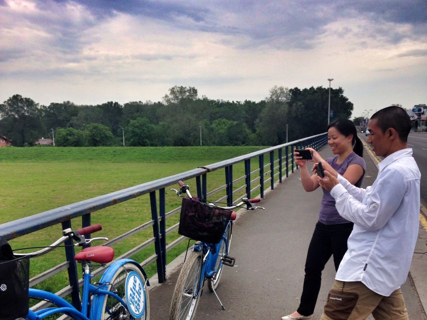 Best of Zagreb: 4-Hour Cycling Tour - Upper Town, Stone Gate, and old Zagreb