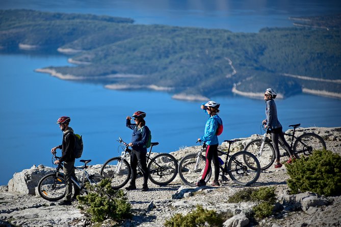 Biking Vidova - Skrip & museum of olive oil - Splitska - Postira - Key points at a glance