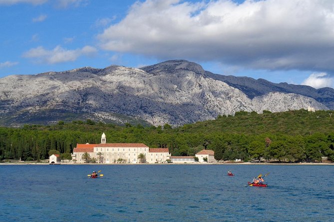 Bits of History - Half day kayak Tour with Wine delight - Gubavac: a quiet stop with local flavor