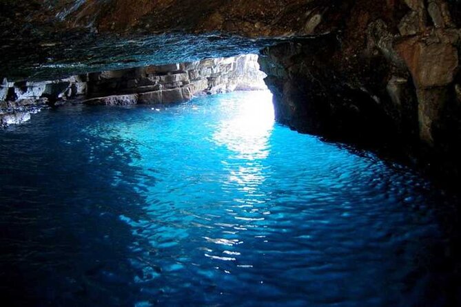 Blue and Green Cave Tour from Dubrovnik,private speed boats - The skipper and the feel of the outing