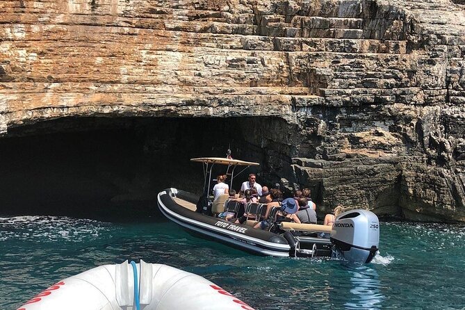 Blue Cave & 6 Islands Speedboat Tour From Split or Podstrana - Komiža gives the day a human scale