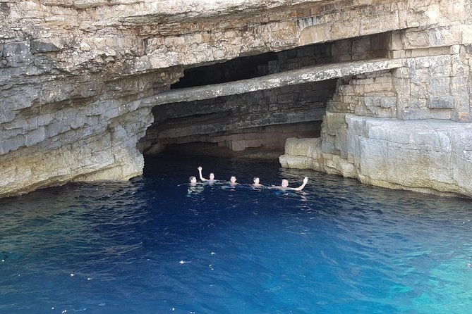 Blue Cave and Hvar Tour from Trogir - Komiža, a good hour for breakfast and photos