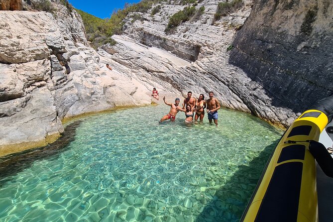 Blue cave & Hvar, 5 islands speed boat tour with unique boats from Split - Key points at a glance