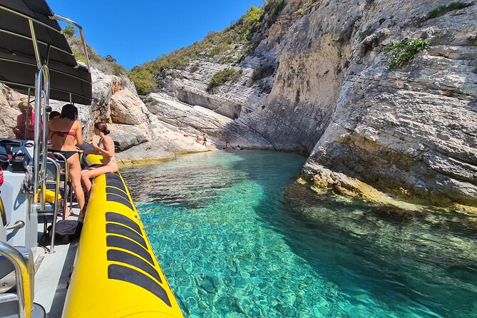 Blue cave & Hvar, 5 islands speed boat tour with unique boats from Split - What the boat ride really feels like