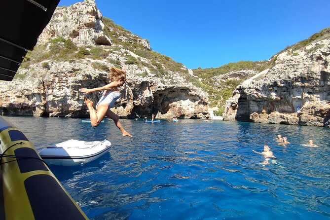Blue cave & Hvar, 5 islands speed boat tour with unique boats from Split - The chilly run to Bisevo and the Blue Cave