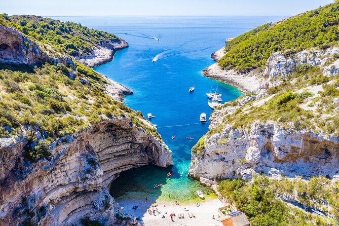 Blue Cave, Hvar, Vis and Pakleni Islands Group Speedboat Tour - Pakleni Islands: finish with a swim