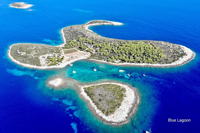 Blue cave, Mamma Mia and Hvar, 5 islands speedboat tour - Stiniva Cove is a swim, not a beach day
