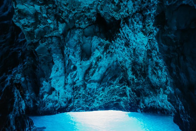 Blue Cave Small-Group Boat Tour from Dubrovnik - The boat, swimming, and comfort level