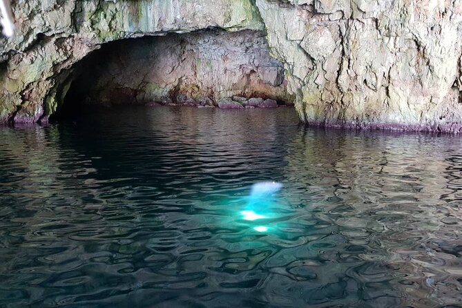 Blue Cave & Vis Island speedboat tour from Hvar - A two-hour lunch stop by the sea