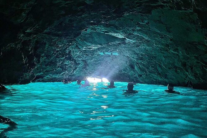 Blue & Green Cave Experience: Drinks, Snorkeling & Šunj Beach - Key points before you book