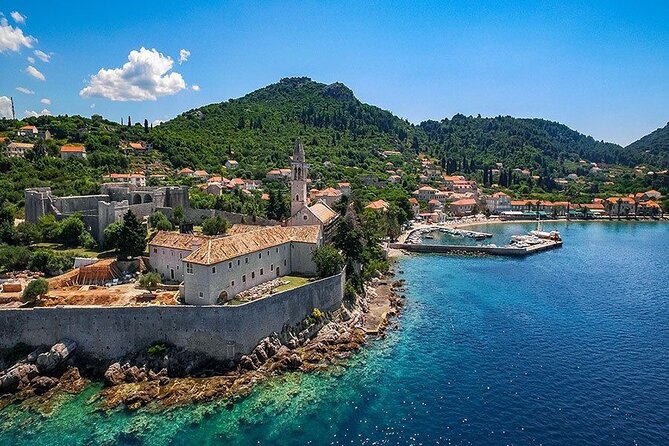Blue & Green Cave Experience: Drinks, Snorkeling & Šunj Beach - A simple half-day schedule