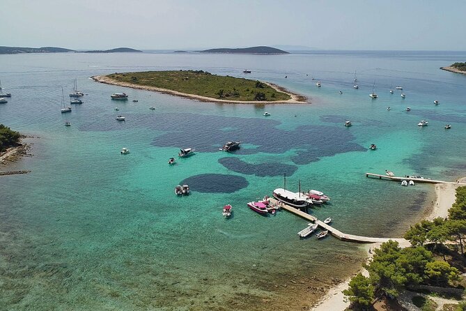 Blue Lagoon and 3 Islands Speedboat Tour from Trogir - Key points at a glance