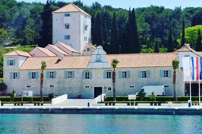 Blue Lagoon and Solta Island from Split-Private Tour - Why This Private Boat Trip Works So Well