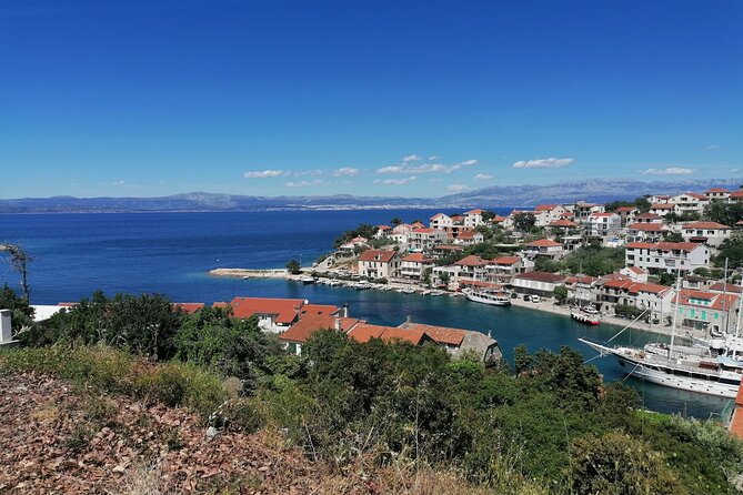 Blue Lagoon and Šolta Island Private Speedboat Tour - Nečujam: the shallow shipwreck stop