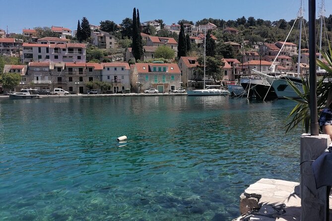 Blue Lagoon and Šolta Island Private Speedboat Tour - Timing, weather, and what to pack