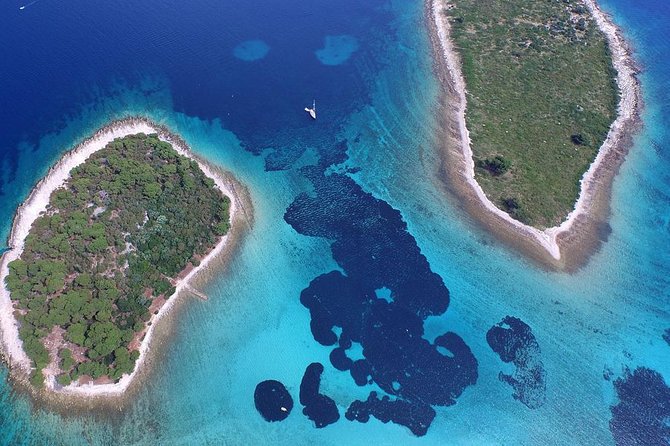 Blue Lagoon and Trogir Half-Day Speedboat Tour from Split - Okrug Gornji and the Borkko beach stop