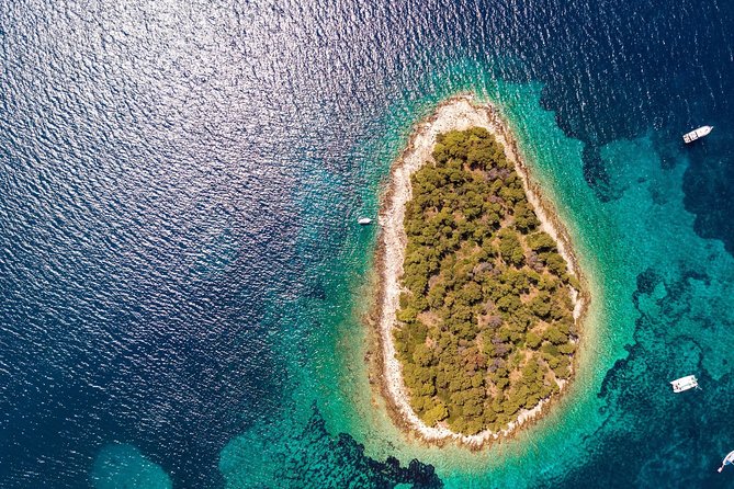 Blue Lagoon & Maslinica half day tour from Trogir - How it compares with a full-day island outing