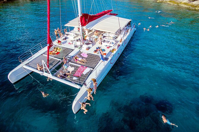 Blue Lagoon, Trogir & Čiovo catamaran tour with Food and Drinks - Key points before you book
