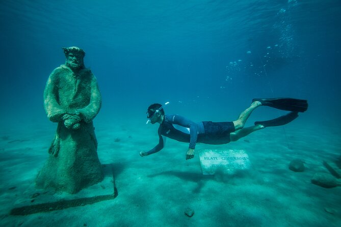 Blue Lagoon & Underwater Museum from Split with Lunch & Drinks - Sailing time is part of the bargain