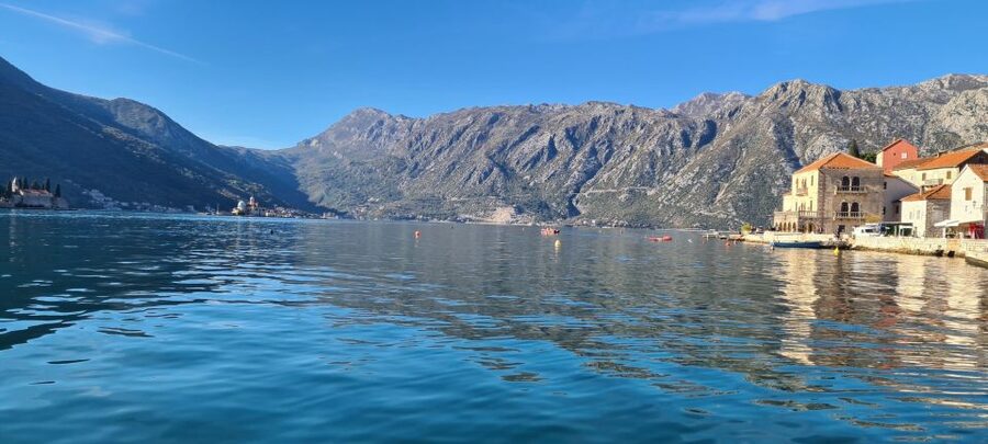 Blue Sea & Black Mountains - Montenegro - Who will enjoy this trip most