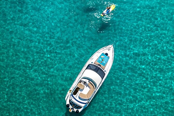 Boat discovery: private one-day Korčula adventure - The crew is a major part of the value
