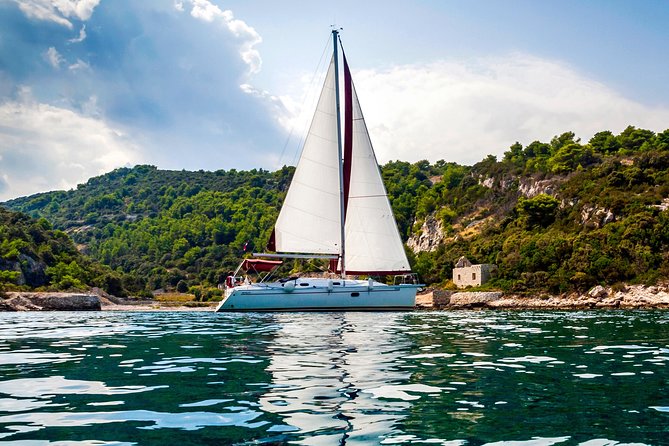 Brac Island One-Day Trip with the Sailboat Nana - Private Tour - Swimming and paddleboarding at Konopljikova Cove