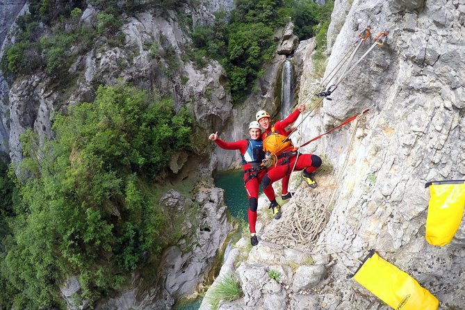 Canyoning advanced on Cetina river from Omiš - Why the guides make such a difference