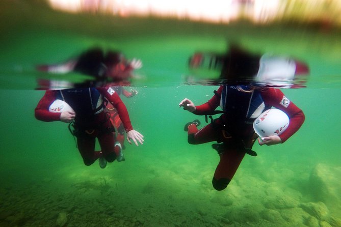 Canyoning basic on Cetina river from Omiš - Entering a 150-meter Cetina canyon