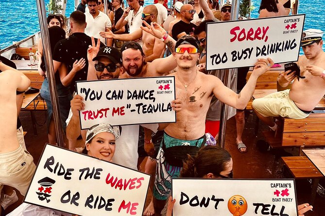 Captain’s Boat Party Split–Blue Lagoon Swim Stop + Free Shots &DJ - Reaching the Blue Lagoon by boat