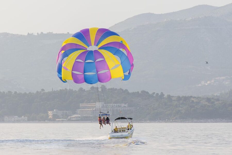 Cavtat: Parasailing - Photos, smiles, and the extra cost