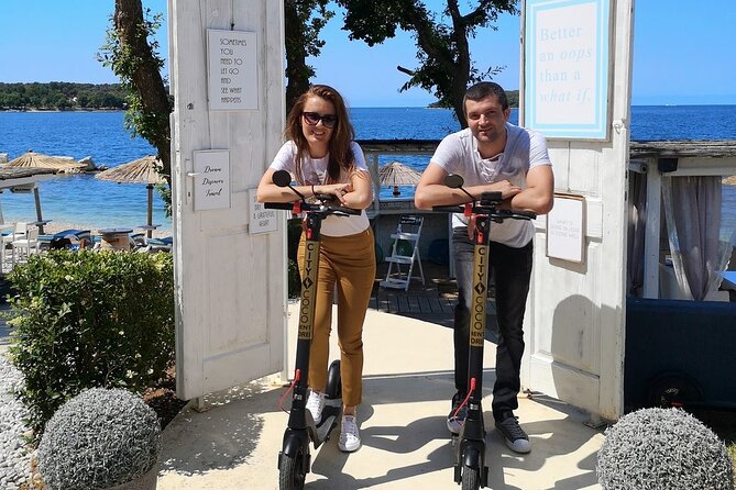 City Explorer: Daily rental (24 hours) - Picking up the scooter on Mate Vlašića Street