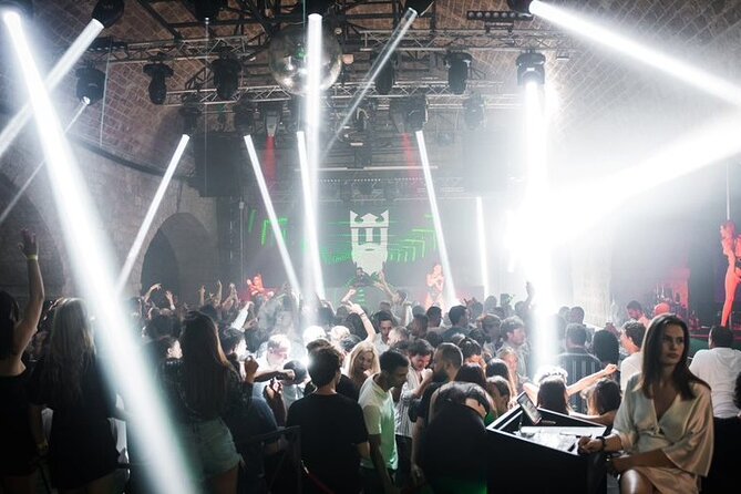 Columbo Pub Crawl Dubrovnik - Culture Club Revelin for the final five hours