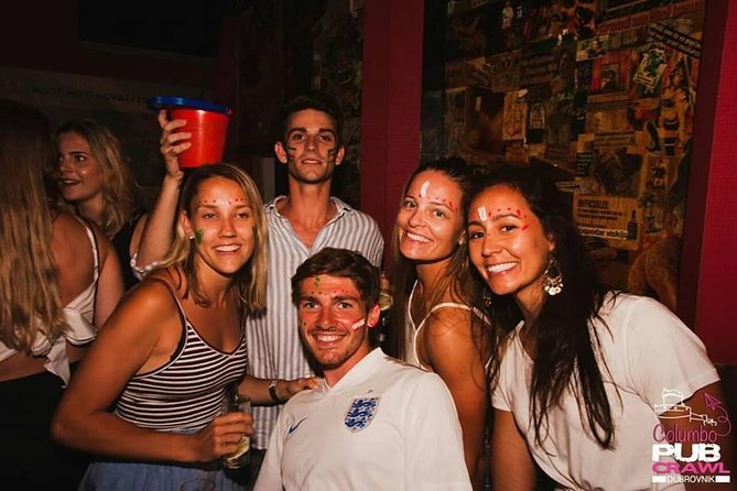 Columbo Pub Crawl Dubrovnik - Top G, welcome shots, and a smaller bar feel