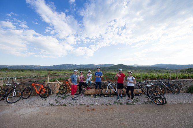 Cycle Hvar Tour - Starting in Ancient Stari Grad