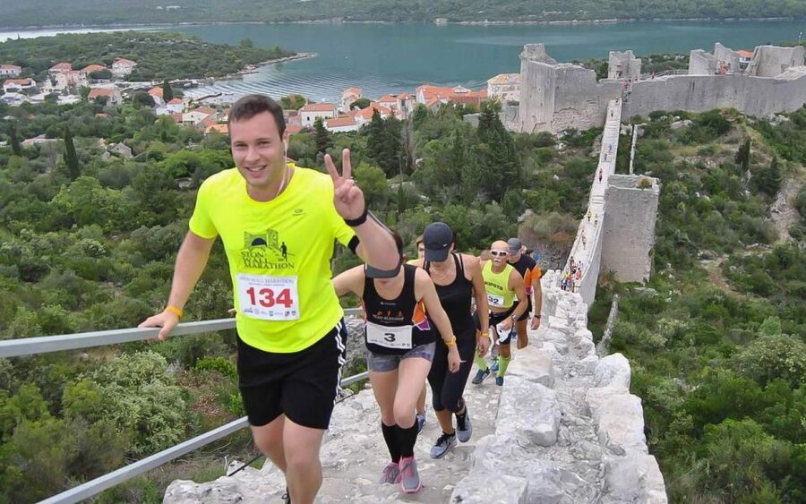 Day Tour from Dubrovnik - Korčula and Pelješac Wine Tasting - Ston in 45 minutes: walls, salt, and a quick coffee