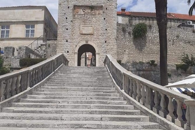 Day Tour of Korcula Island from Dubrovnik with Wine Tasting - Korcula Old Town and three hours of free time